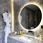 Westside Residences By Rotana 4*