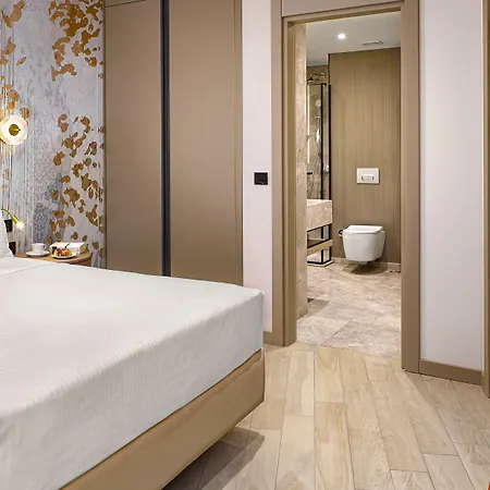 Westside Residences By Rotana Apart Otel 4*