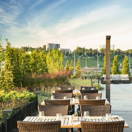 Westside Residences By Rotana アパートホテル 4*