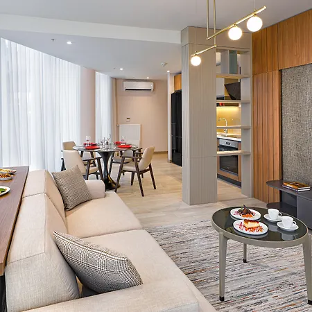 Westside Residences By Rotana Apart Otel 4*
