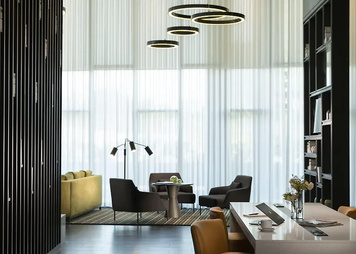 Westside Residences By Rotana מלון דירות 4*