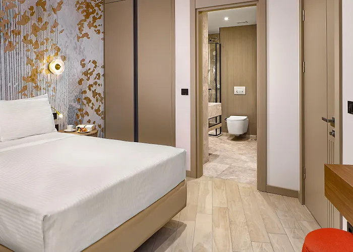 Westside Residences By Rotana מלון דירות 4*