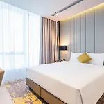 公寓式酒店 Westside Residences By Rotana 4*