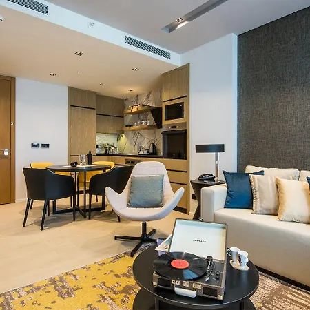 Westside Residences By Rotana Hotel apartamentowy