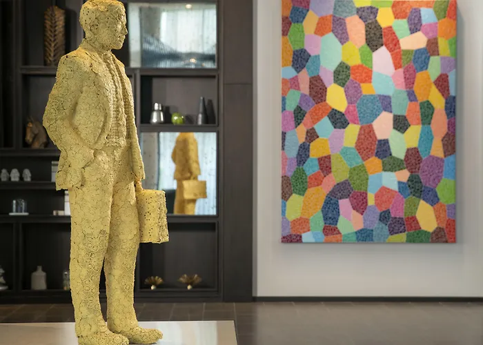 Ξενοδοχείο με διαμερίσματα Westside Residences By Rotana