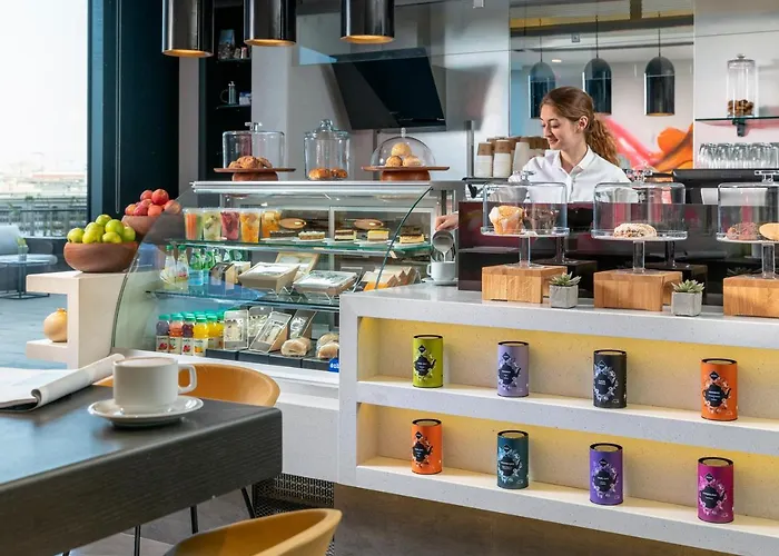 Ξενοδοχείο με διαμερίσματα Westside Residences By Rotana 4*