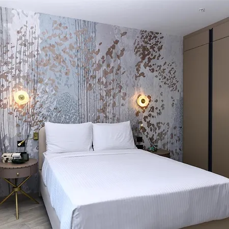 Westside Residences By Rotana Apart Otel 4*